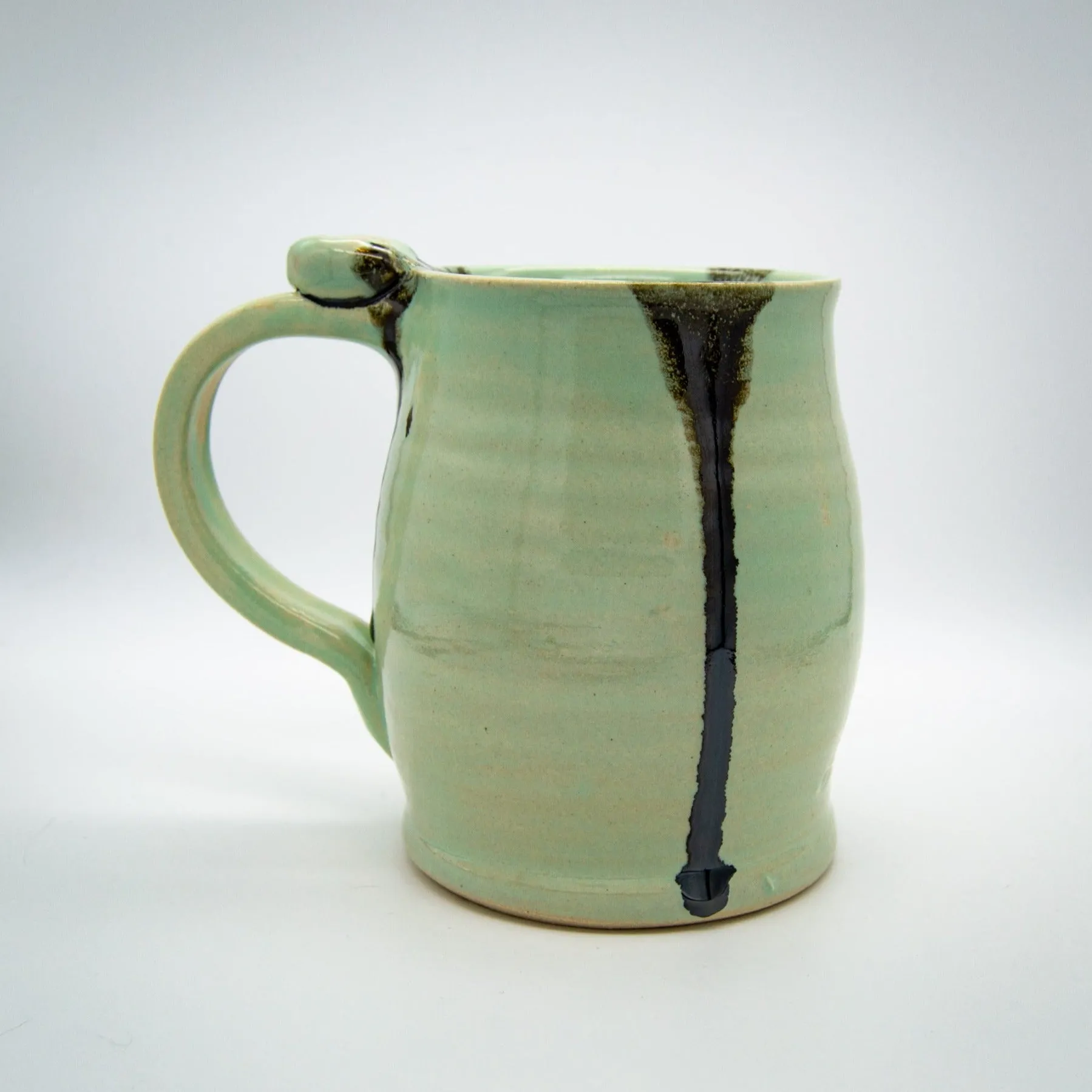 5th Buffalo Mugs