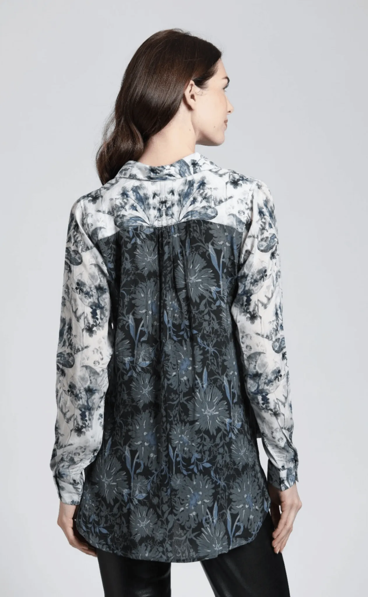 Airy Blue & Grey Pattern Play - Half Button-up Pullover Tunic