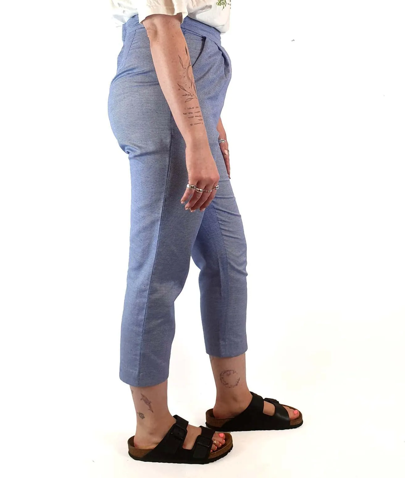 Alpha 60 blue and white thin striped pants size M