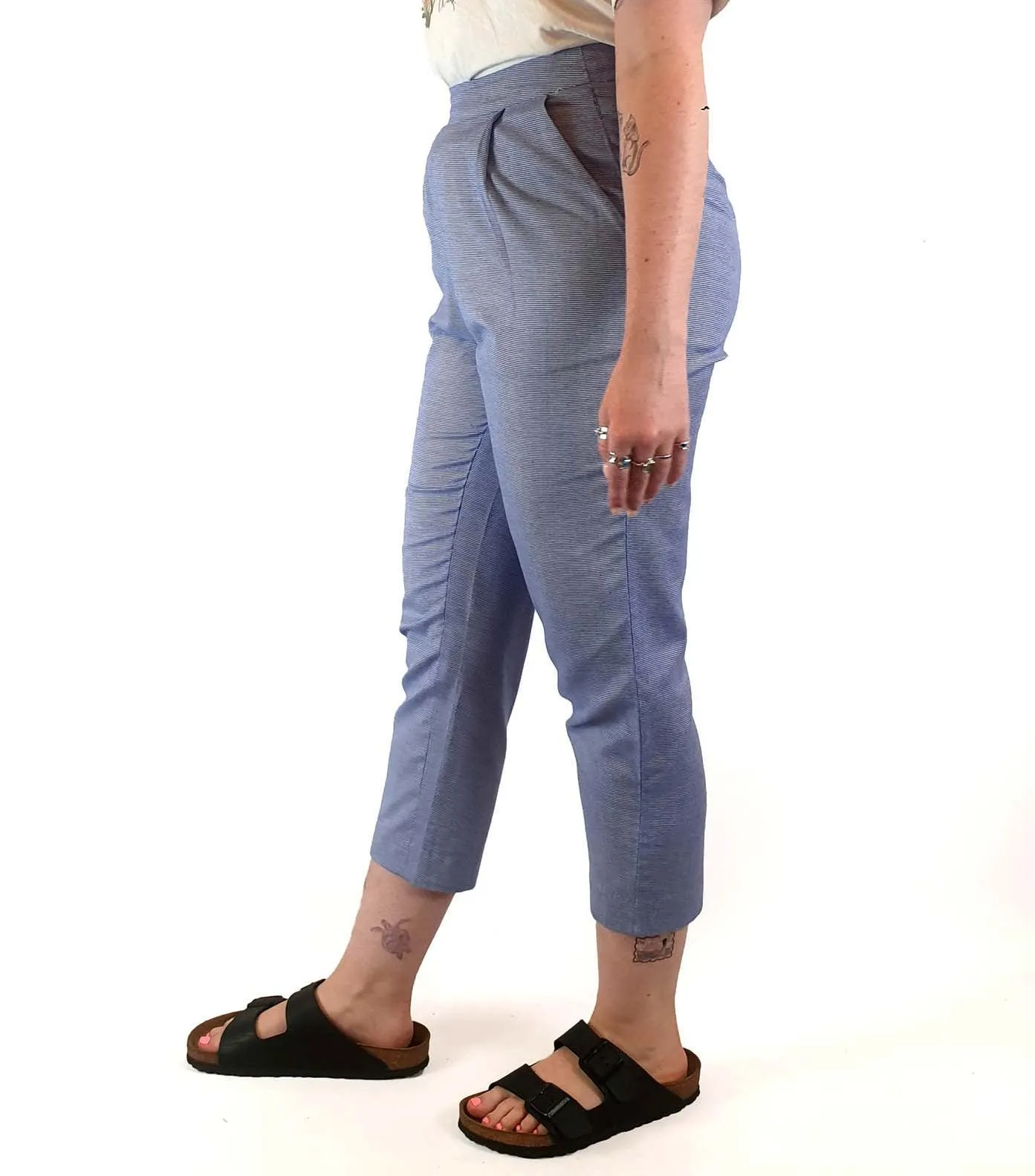 Alpha 60 blue and white thin striped pants size M
