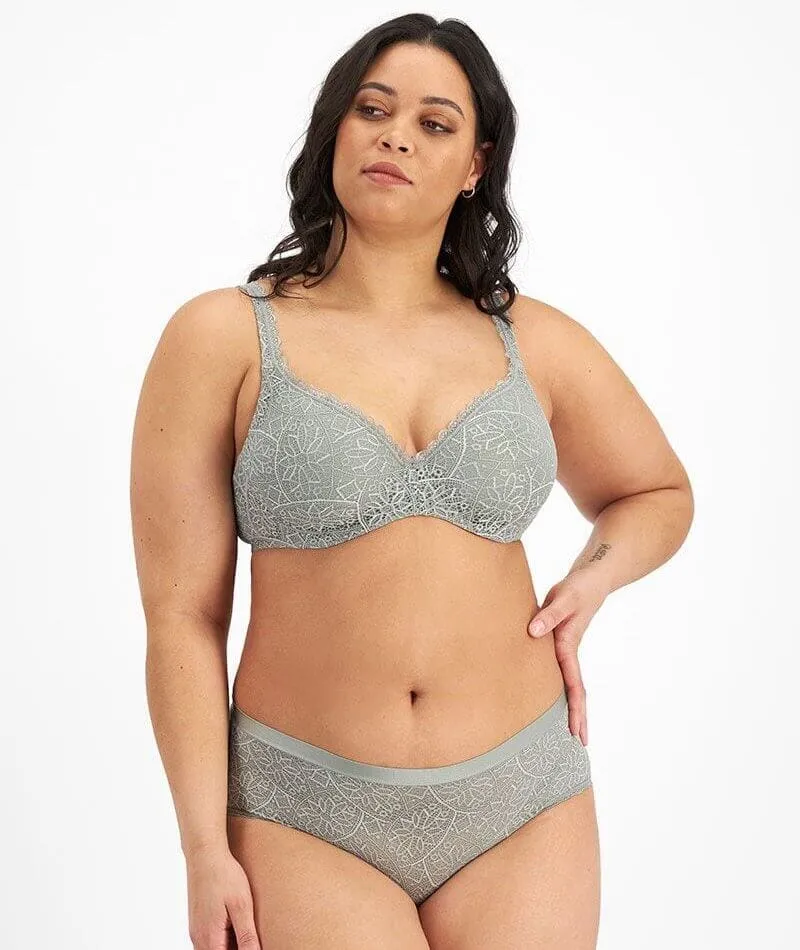 Berlei Barely There Lace Contour Bra - Kyoto