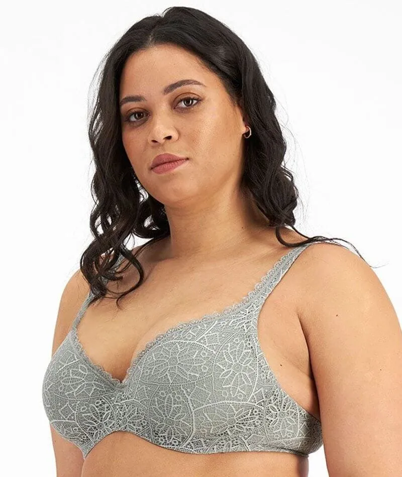 Berlei Barely There Lace Contour Bra - Kyoto