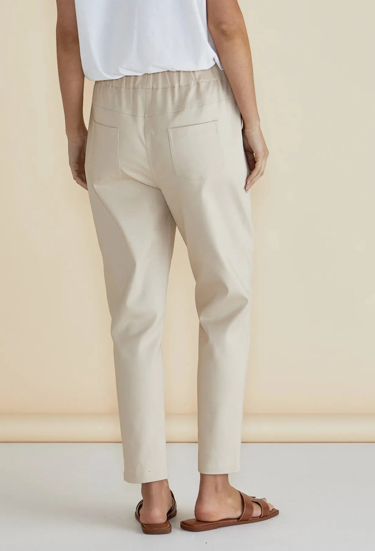 Betty Basics - Kenzie Jogger - Cream