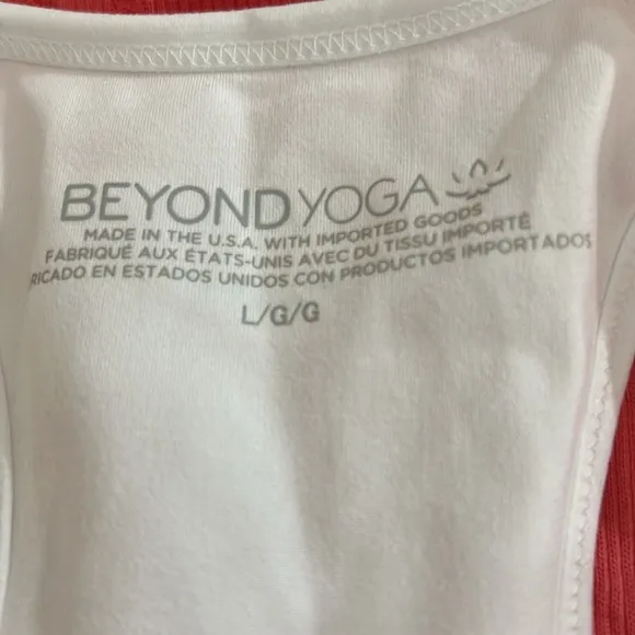 Beyond Yoga NWOT Lift your spirits sports bra