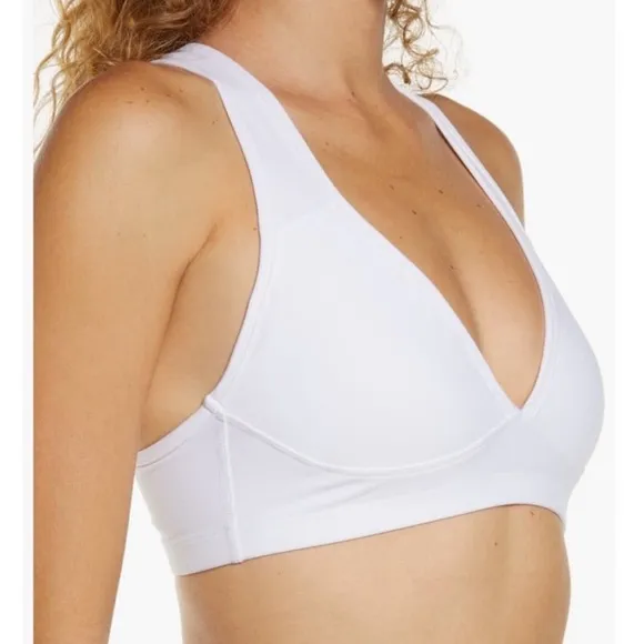 Beyond Yoga NWOT Lift your spirits sports bra