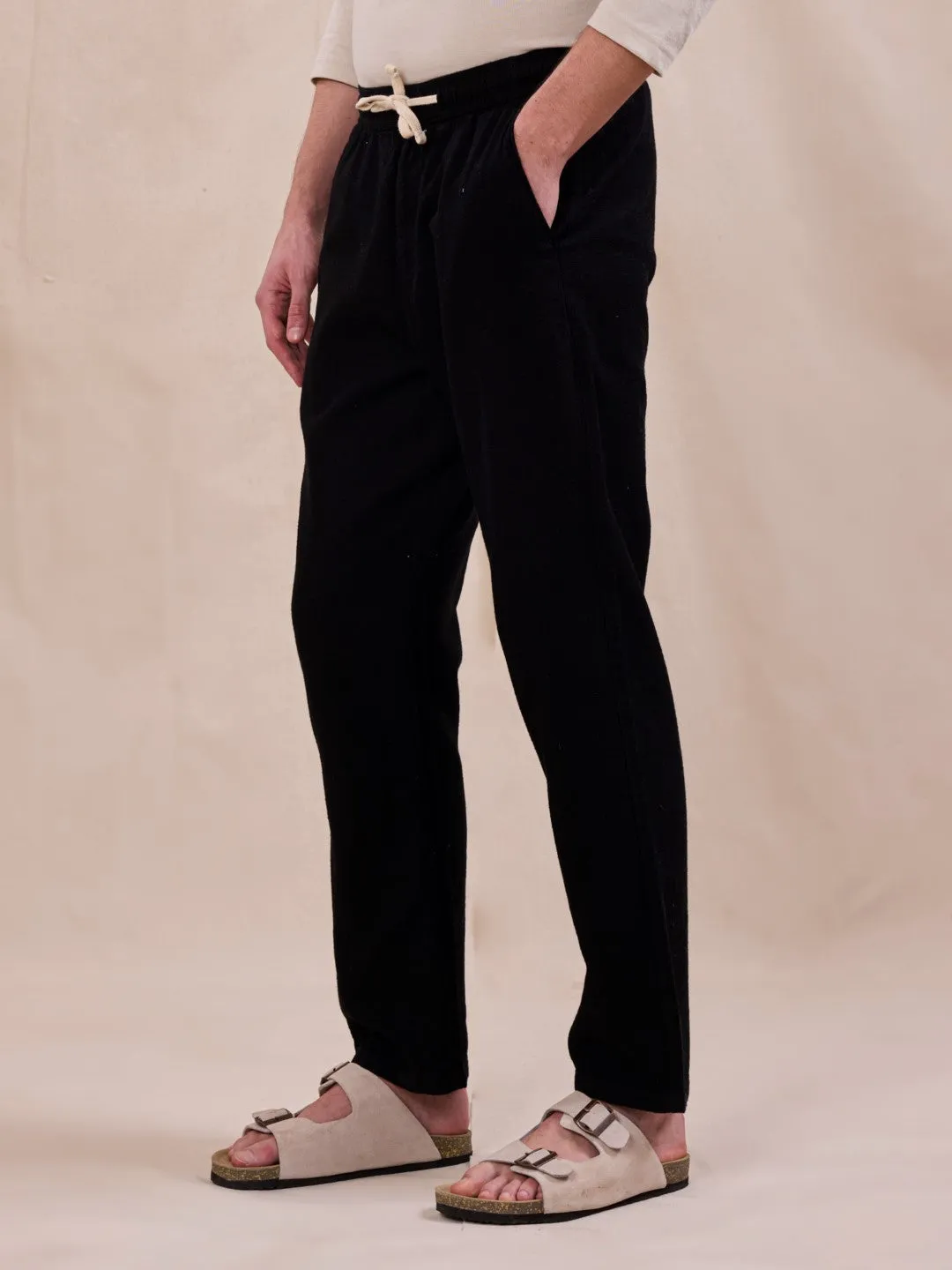 Black Plain Relaxed Fit Pants