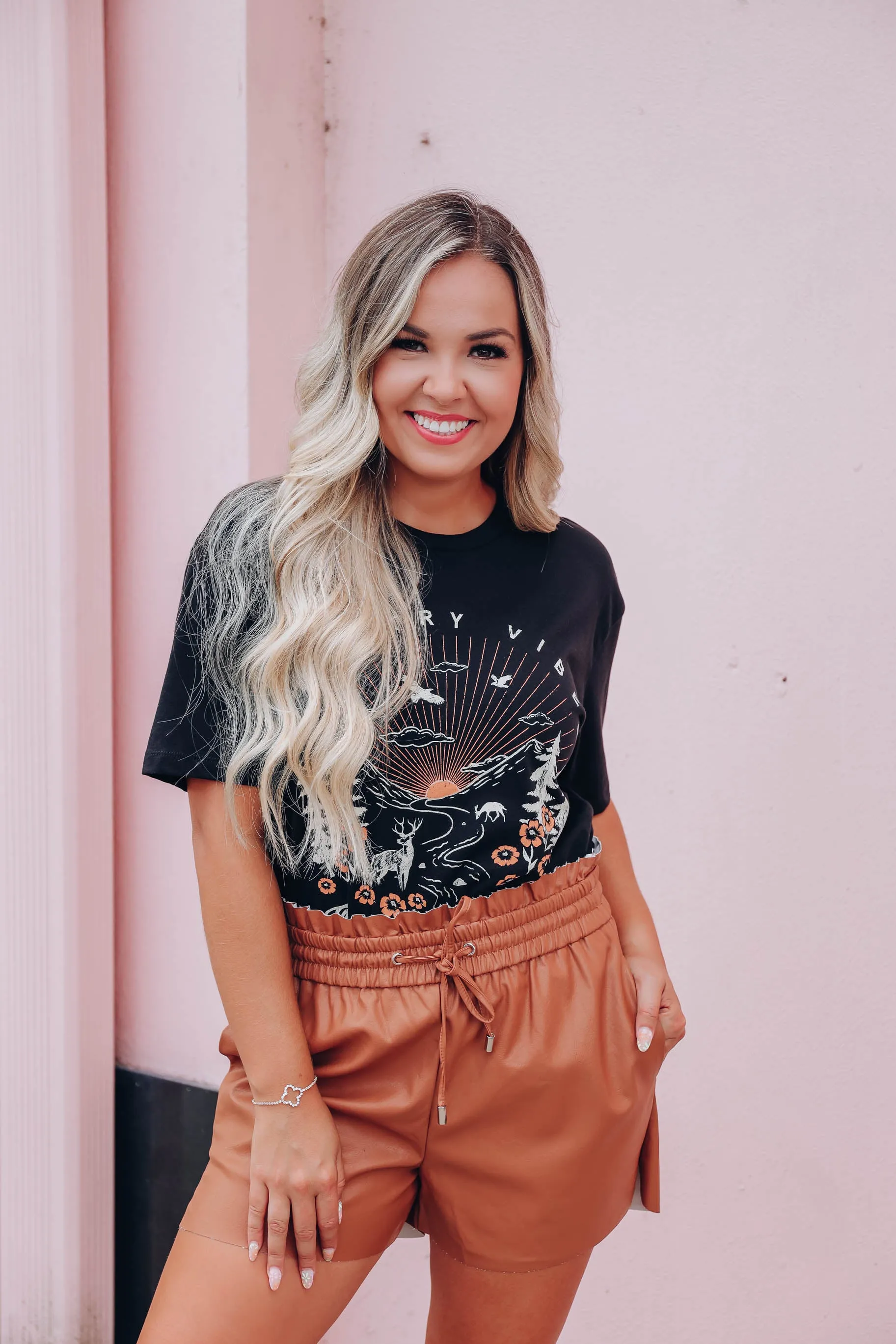 Country Vibes...  Graphic Tee