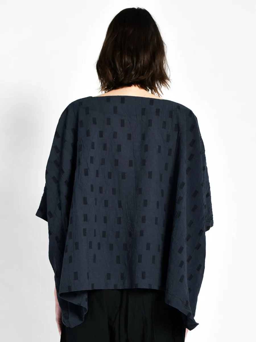Cube Top in Charcoal Disko