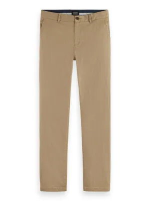 ESSENTIALS - Stuart Regular Slim Fit Chino - Sand