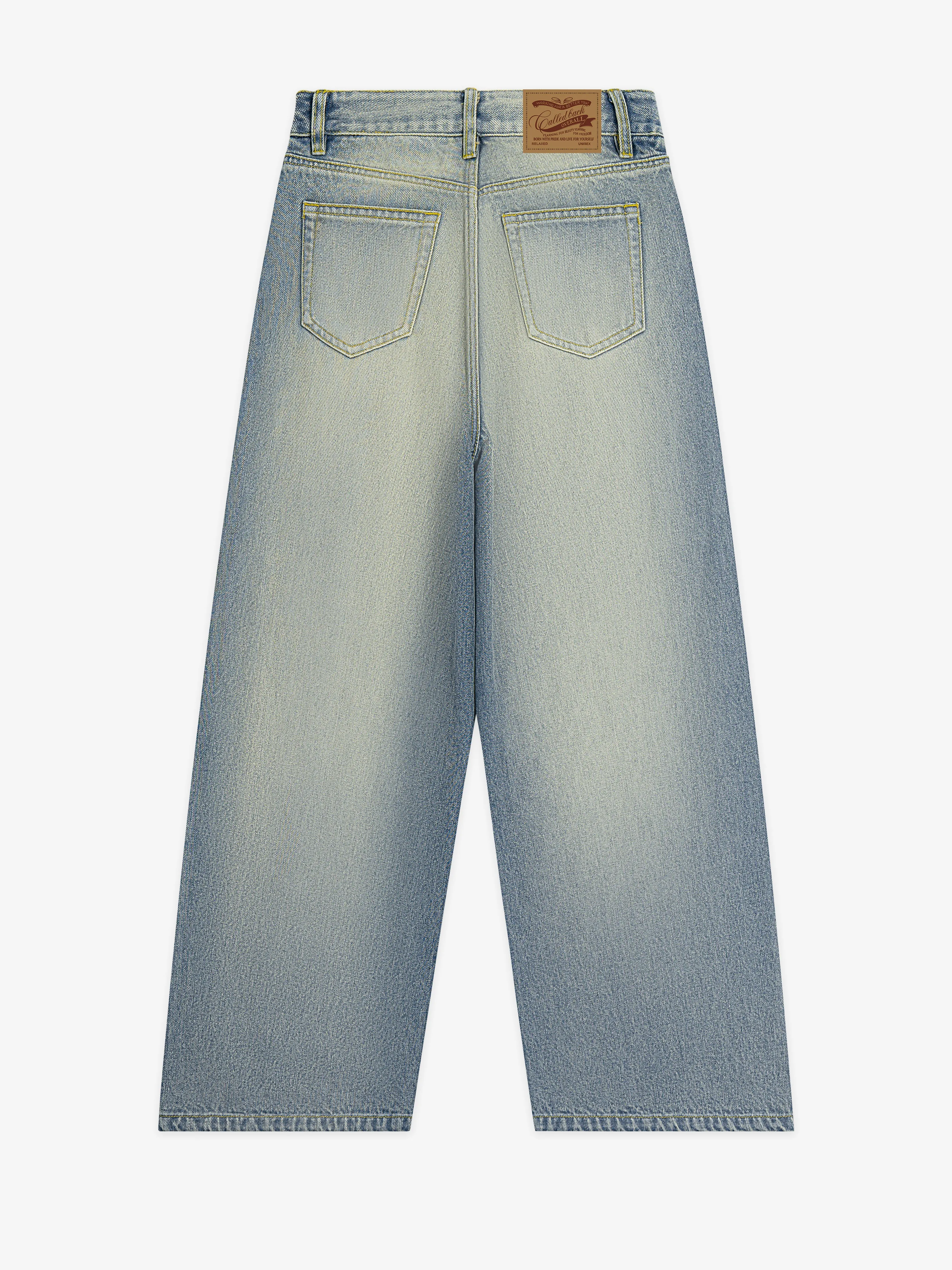 High-waisted vintage jeans