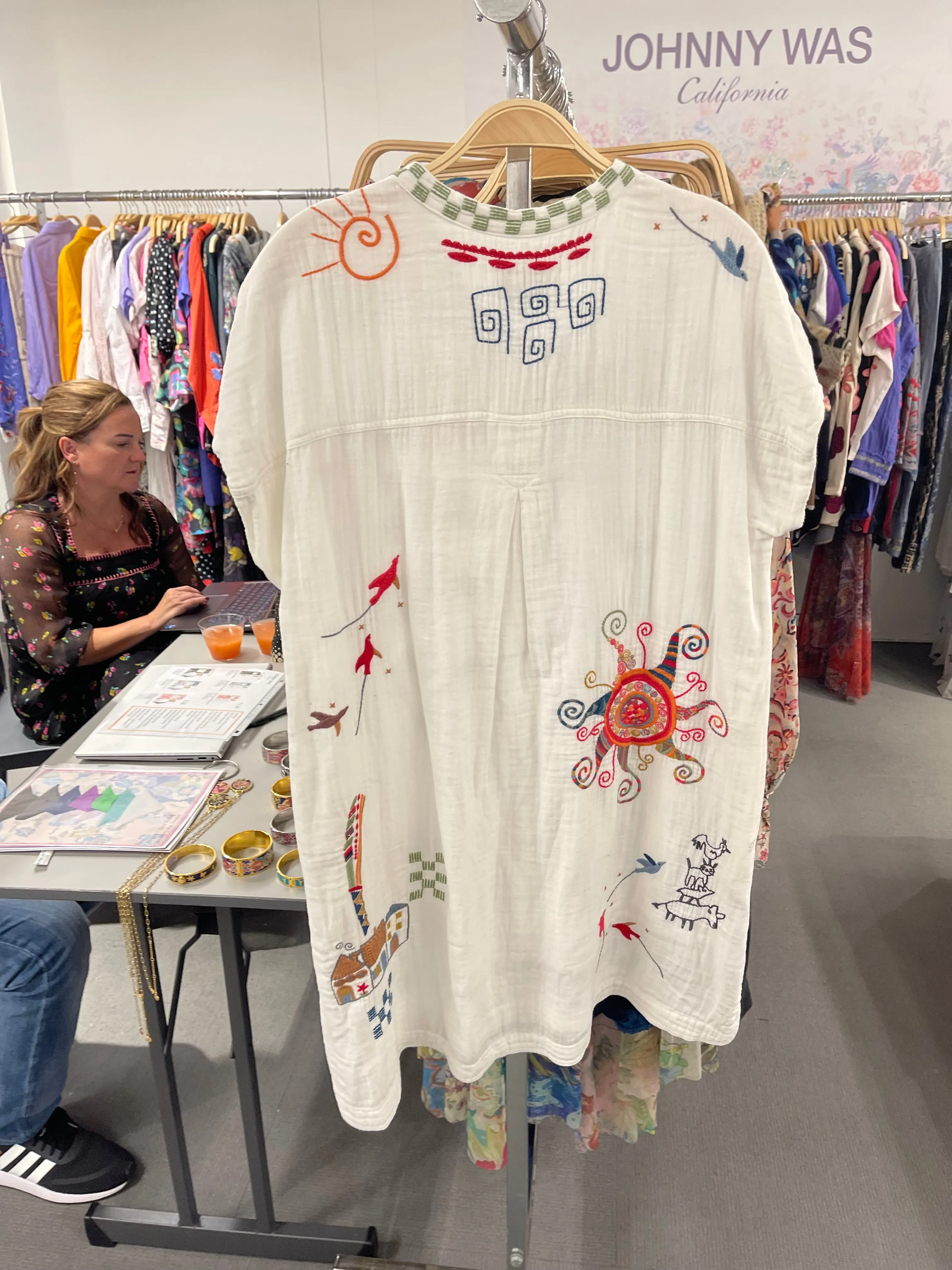 Johnny Was Cartagena Natural Dress Cotton Top Embroidery White Floral Small NEW