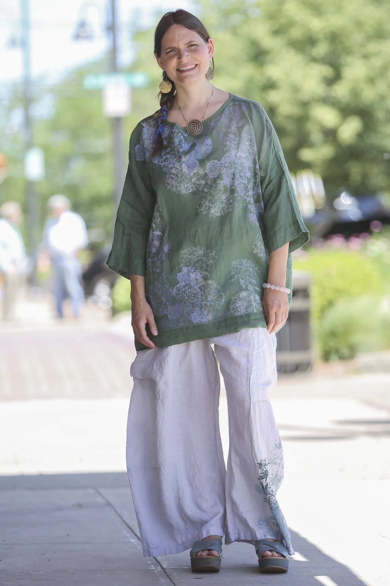 L594-Oversized Square Linen Top Seaweed-P