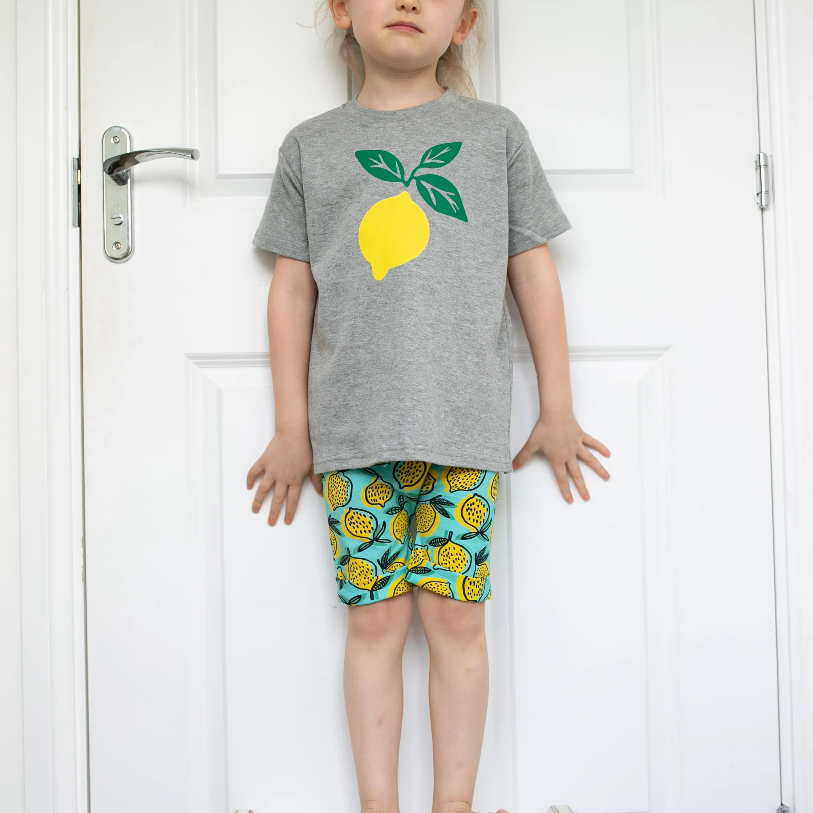 Lemon Print Shorts