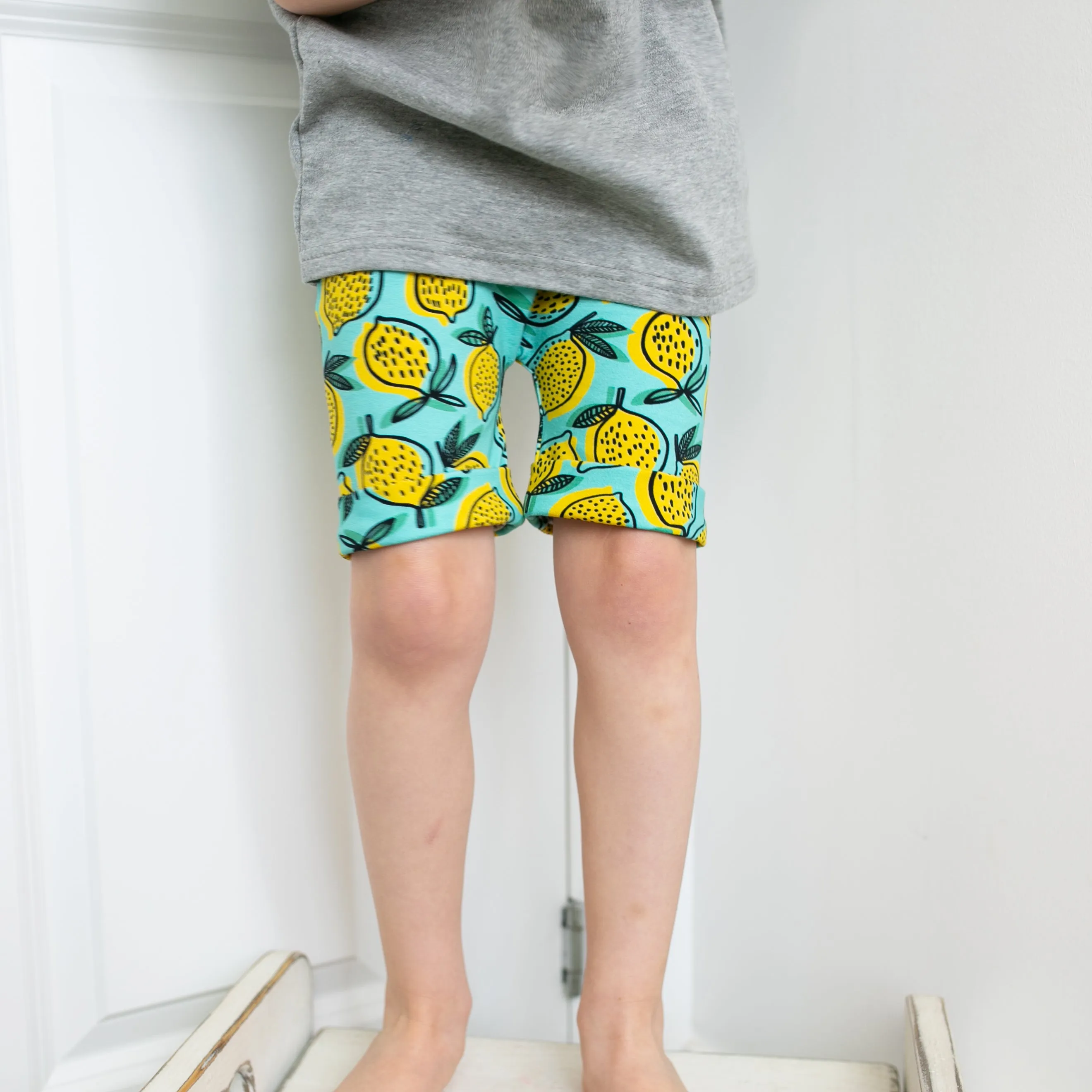 Lemon Print Shorts
