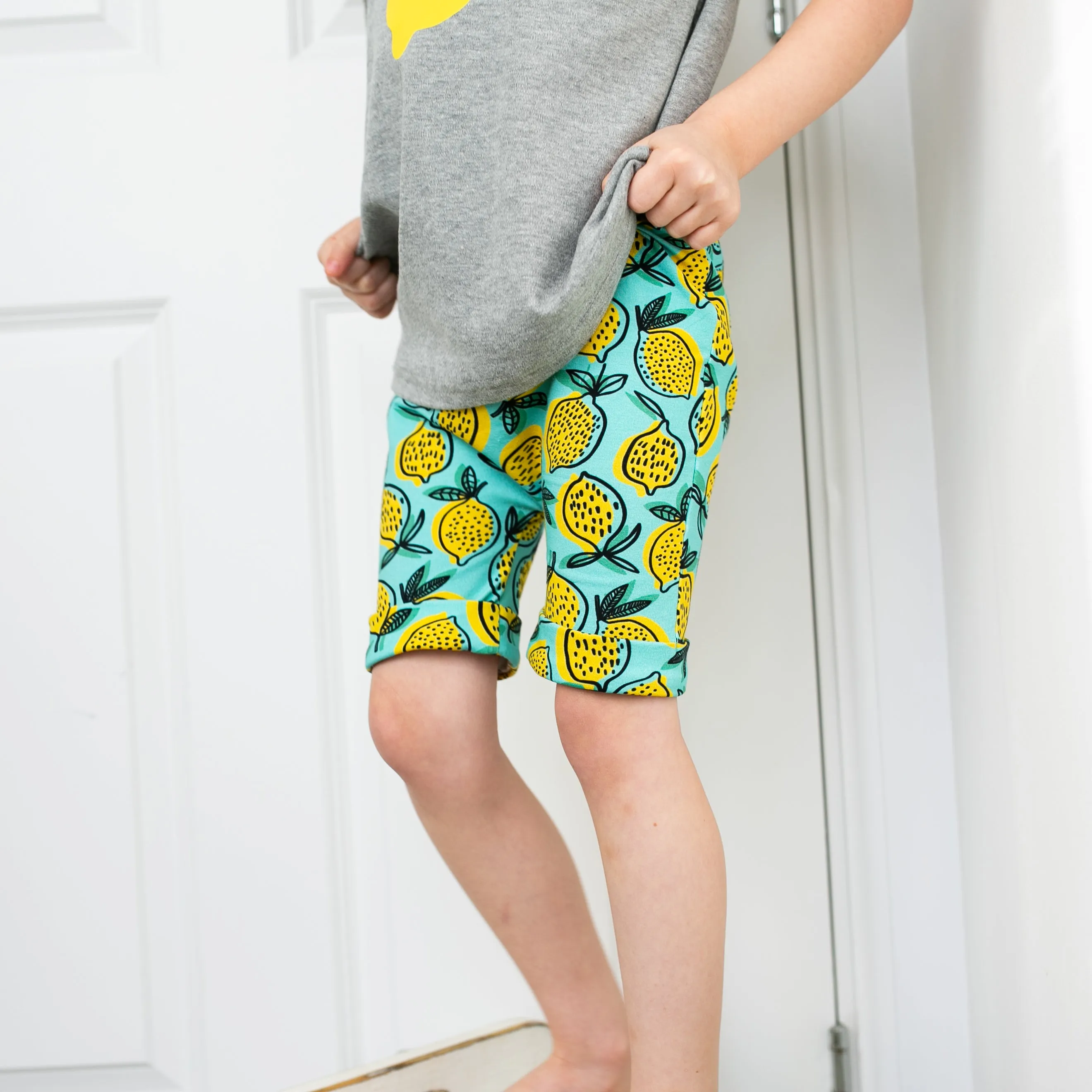 Lemon Print Shorts