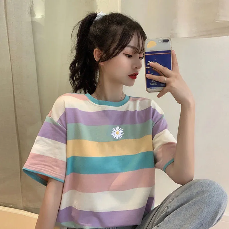 Loose Daisy Embroidered Short Sleeve Striped Shirt