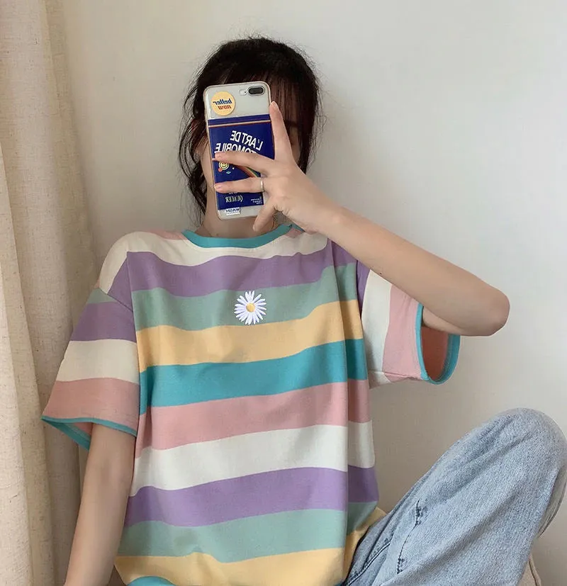 Loose Daisy Embroidered Short Sleeve Striped Shirt