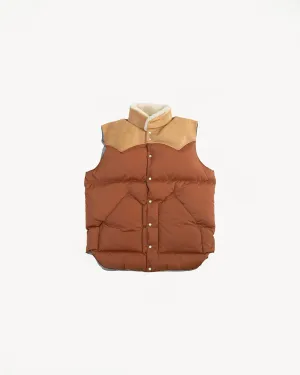 Lot 2222 - Rocky Mountain x Warehouse Nylon Christy Vest - Brown