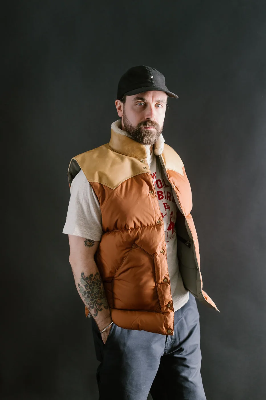 Lot 2222 - Rocky Mountain x Warehouse Nylon Christy Vest - Brown