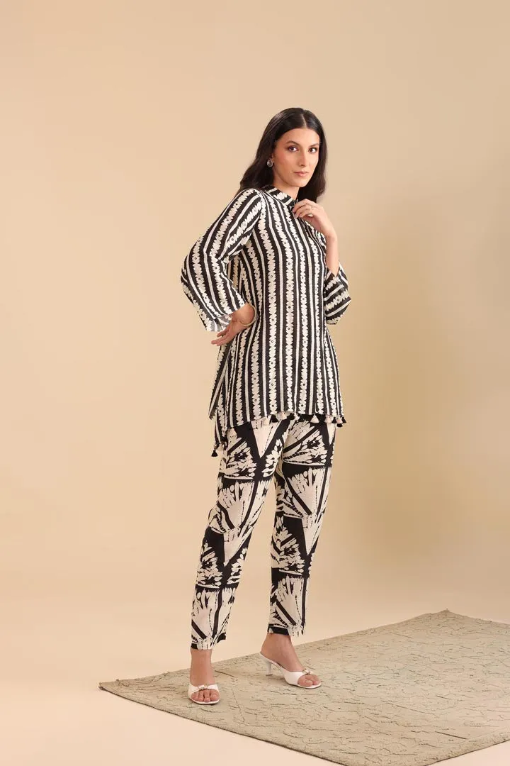 Naqsh Embellished co-ord set