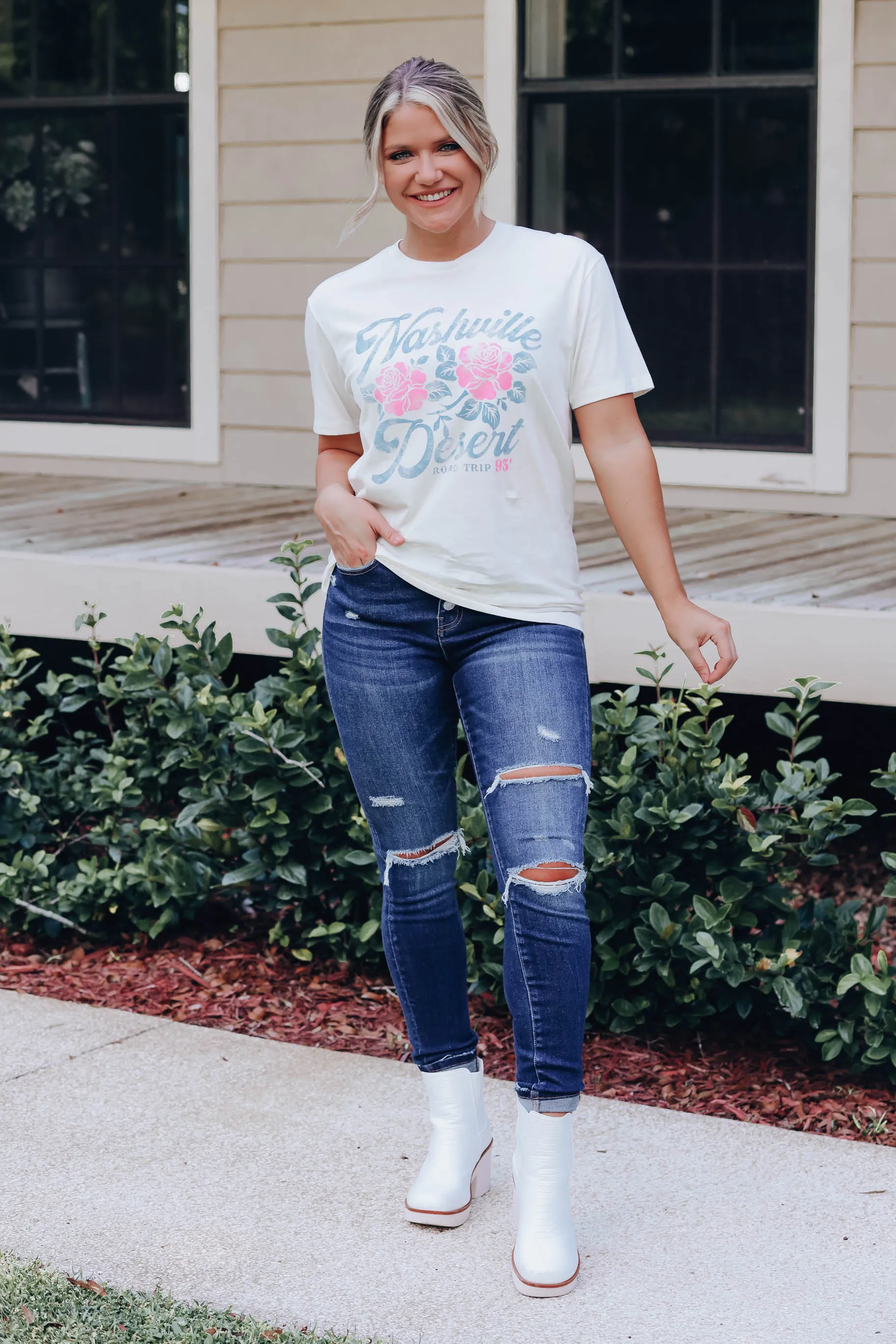 Nashville Desert Road Trip Graphic Tee - Ivory