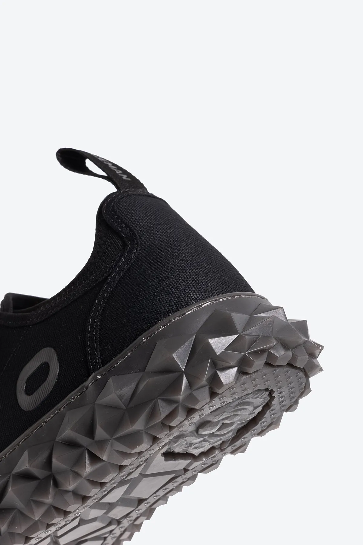 OETZIeroICE Unisex Sneakers For Women And Men