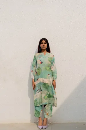 Oriental Cranes and Frogs Kurta Set