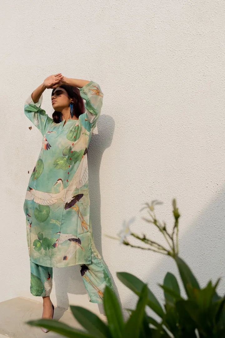 Oriental Cranes and Frogs Kurta Set