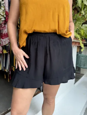 Small Waistband Ruffle Shorts