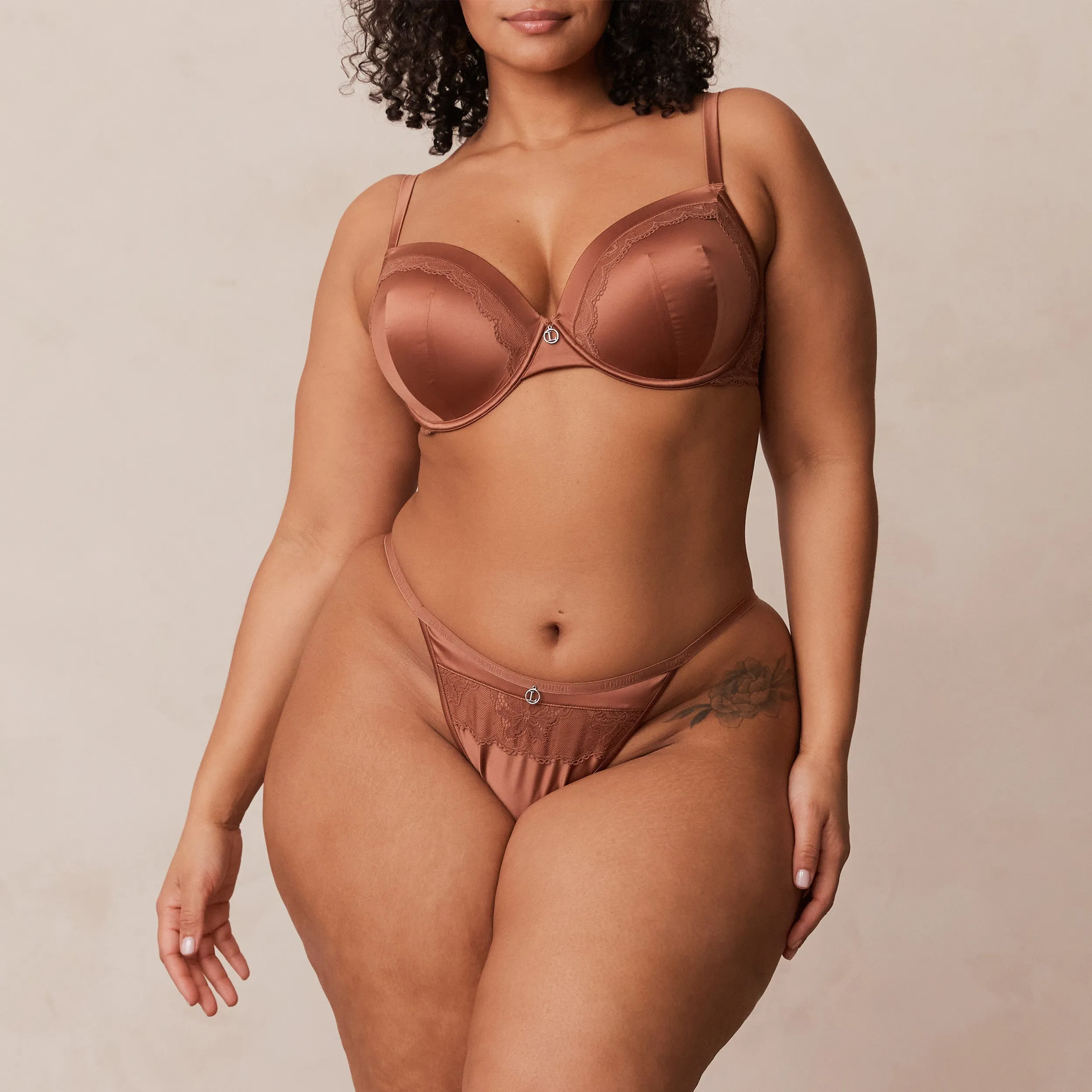 Soft Satin T-shirt Soutien-Gorge - Moka