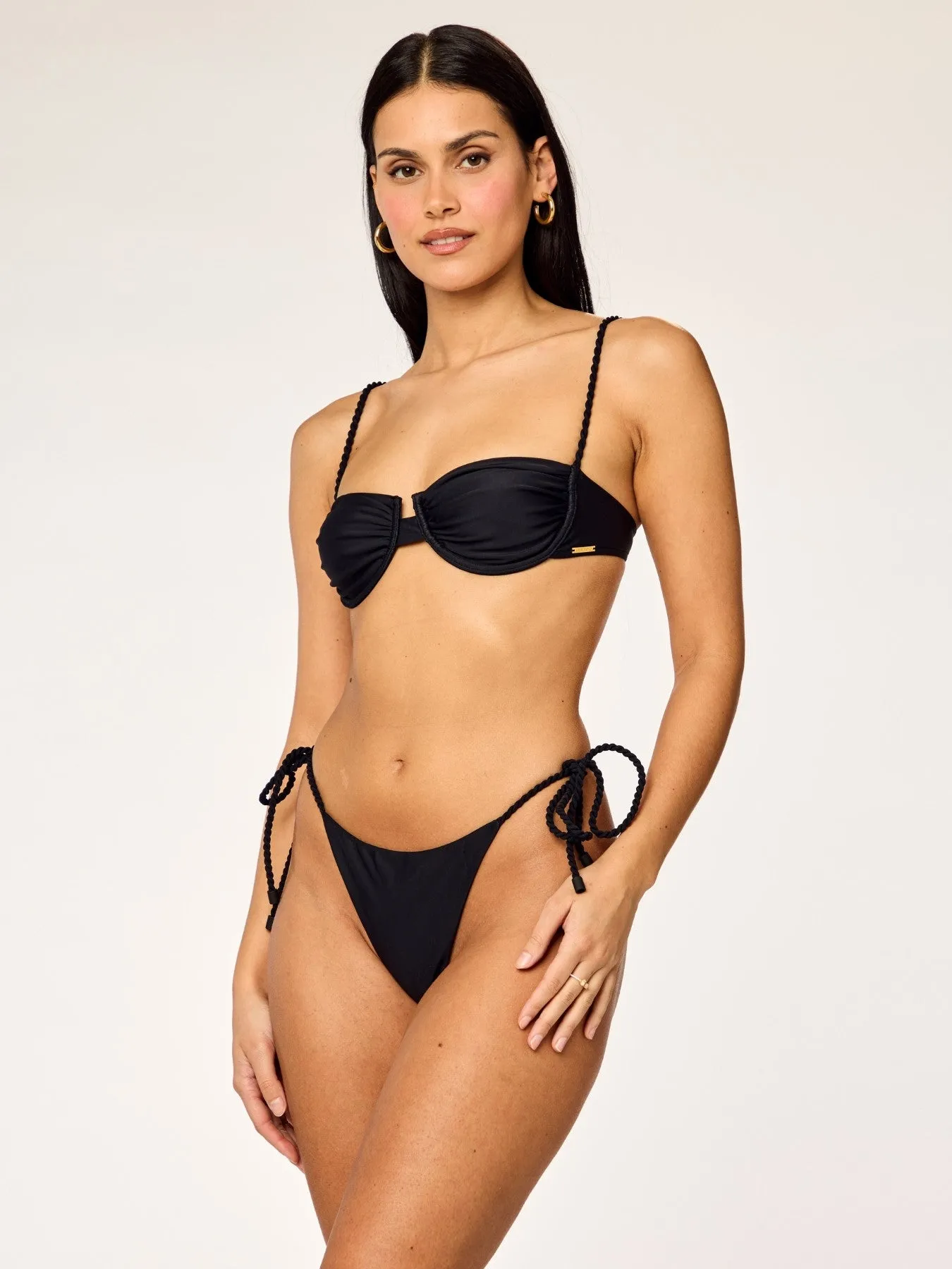 SOLEIL - Adjustable Bottom • Black