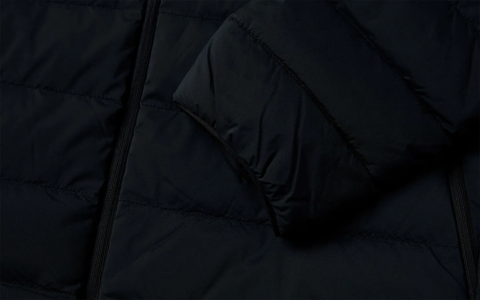 SPRAY DOWN JACKET