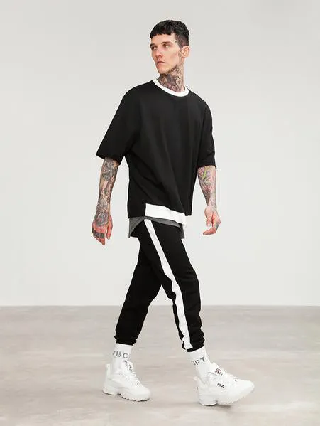 STREETEAR STYLE T-SHIRT