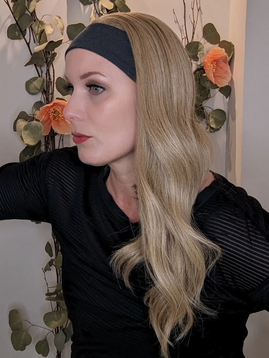 Synthetic Headband Wig | Natural Blonde | Hand-Tied