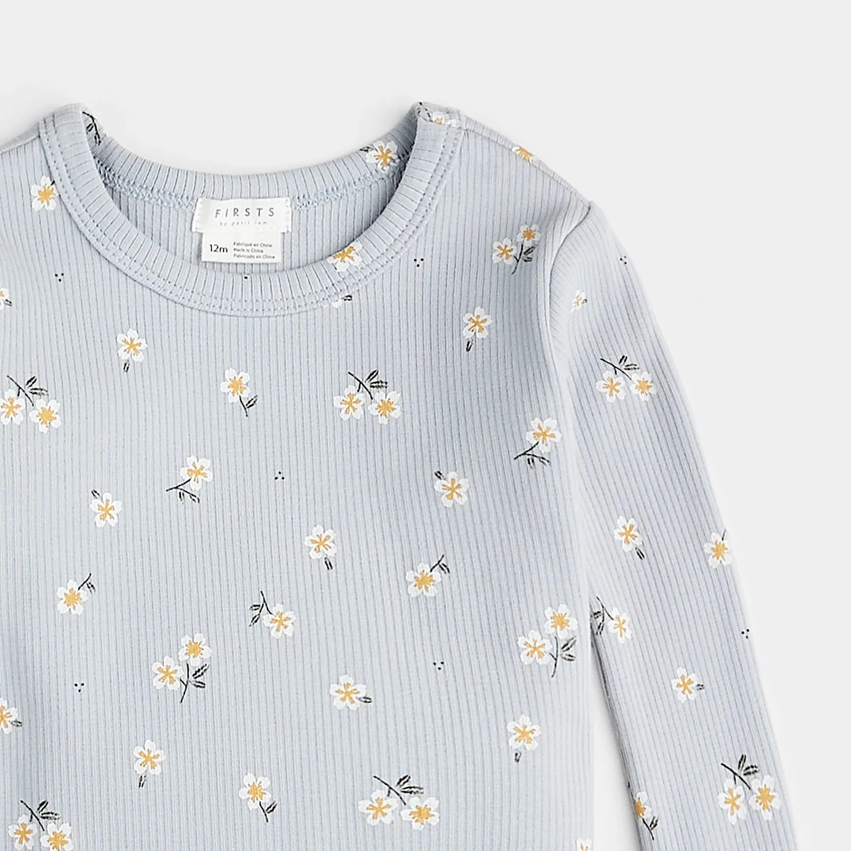 The Blue Daisy Print Pajama Top   Bottom SET - BABY