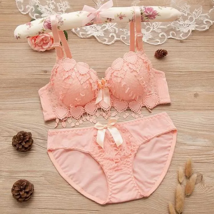 Thin Lace Push Up Adjustable Bra Set