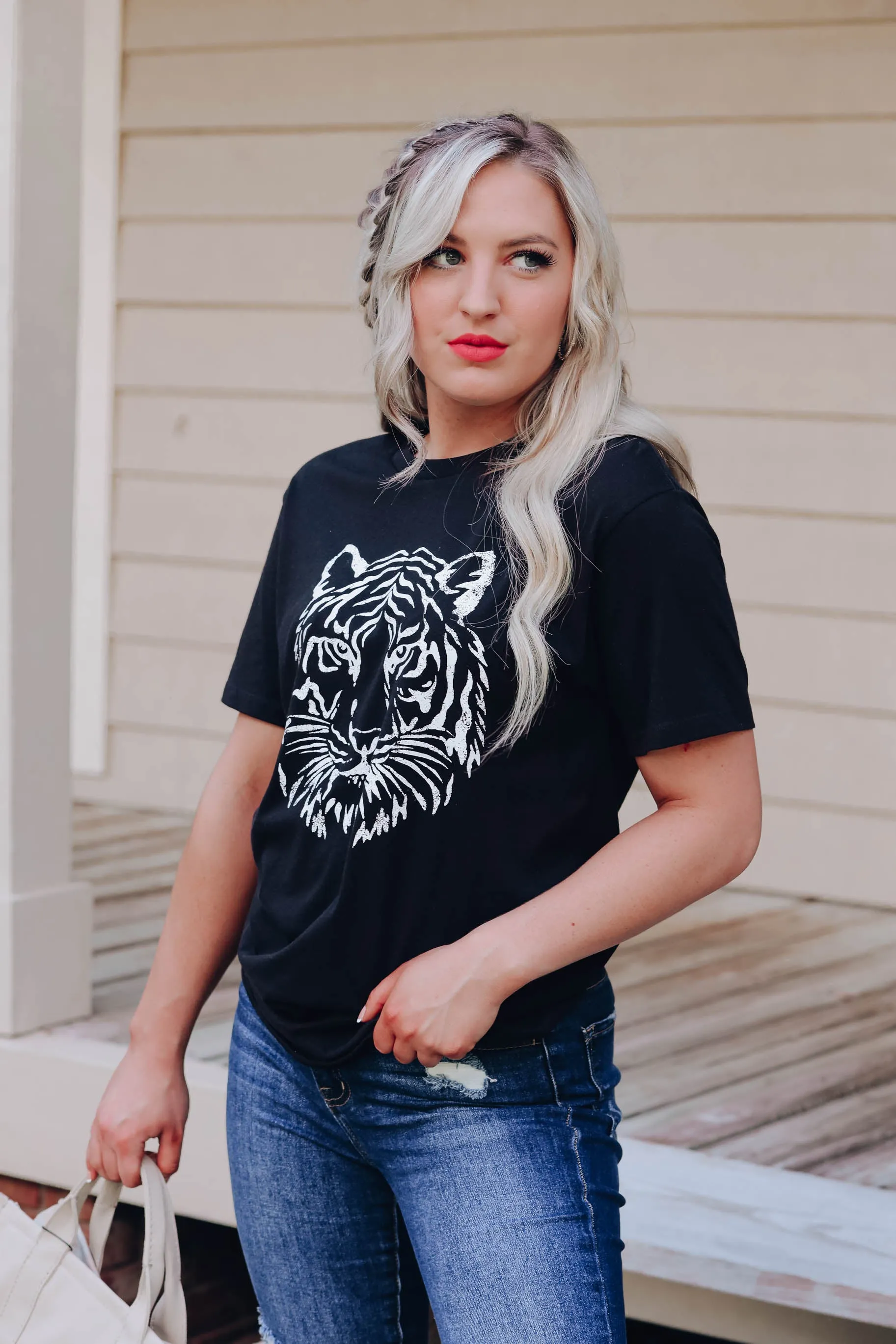 Tiger Head Graphic Tee