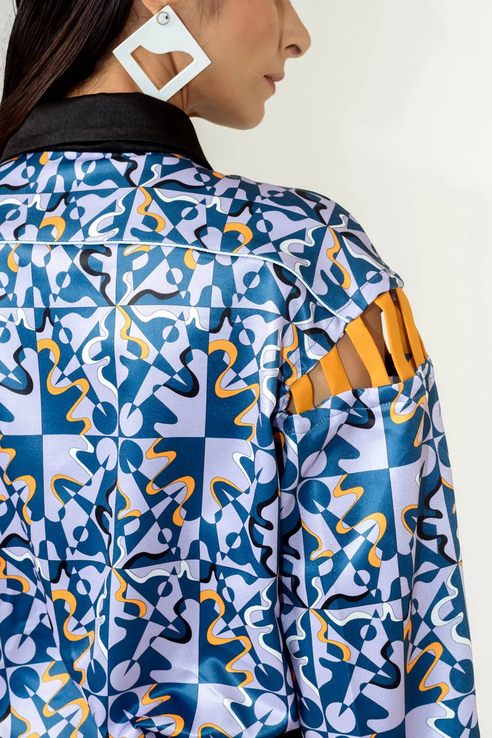 Unisex Rage Print Shoulder Detailed Shirt