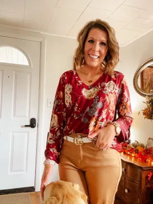 Wine Floral Butterfly Gabby Tab Sleeve