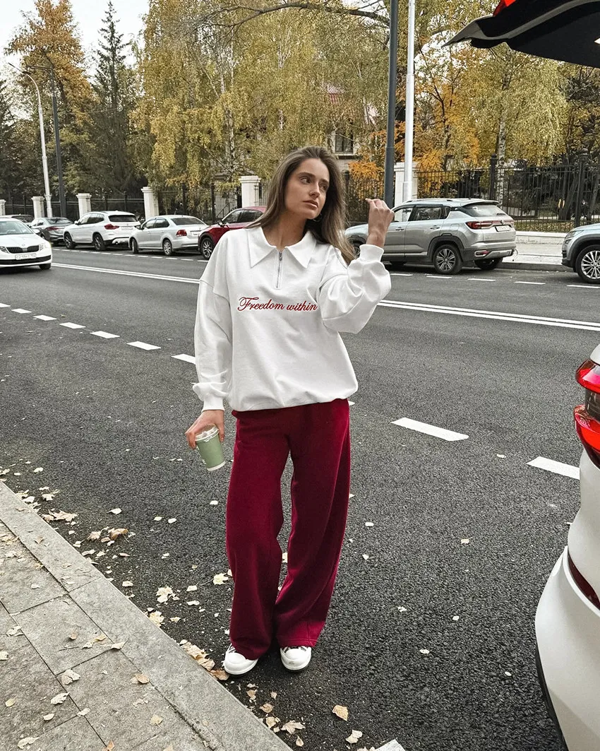 Women’s Casual Zip-Up Polo Sweater with Collar