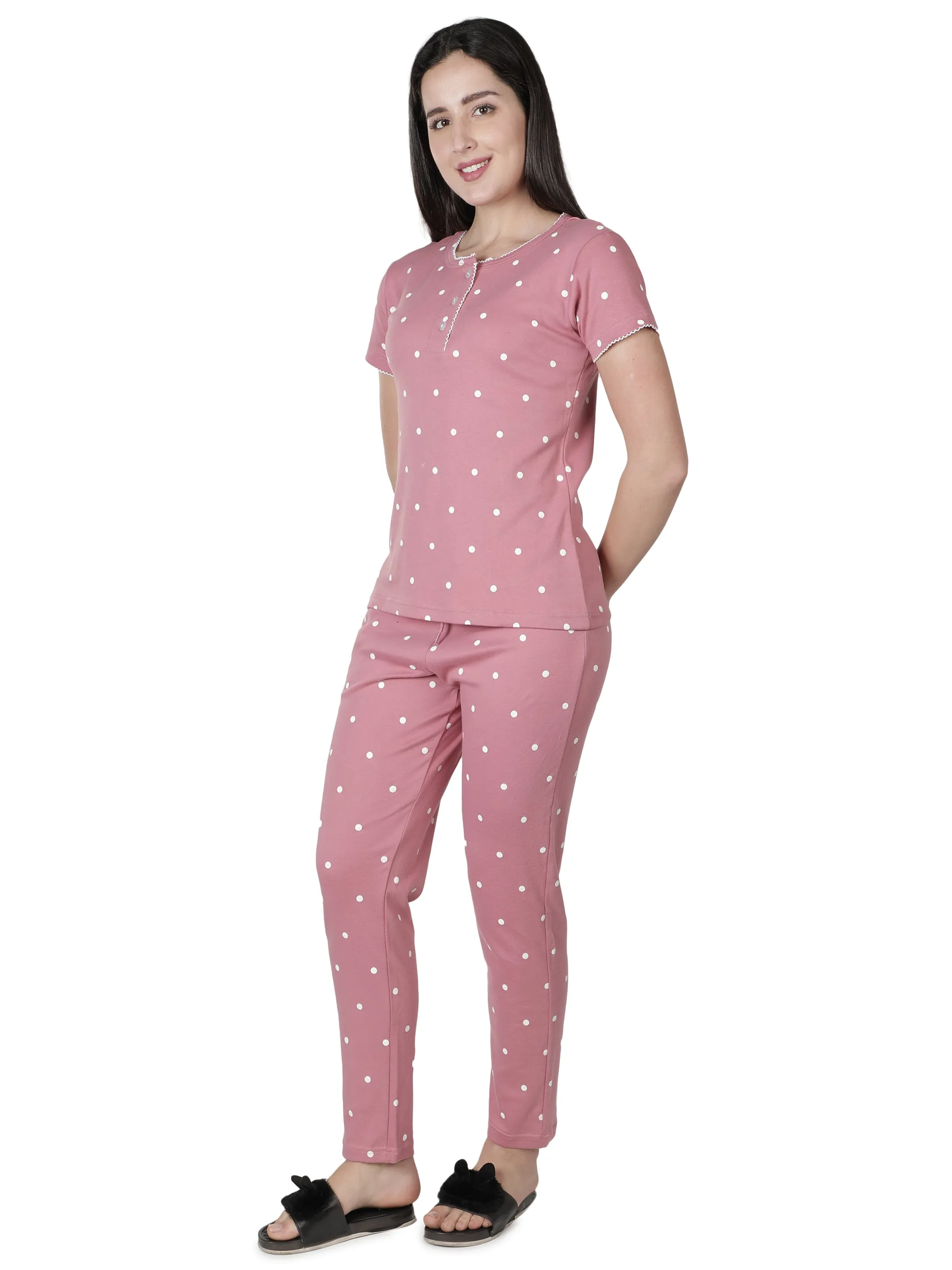 Women's Pink Polka Dot Round Neck Pyjama Set - Playful Comfort in Nightwear